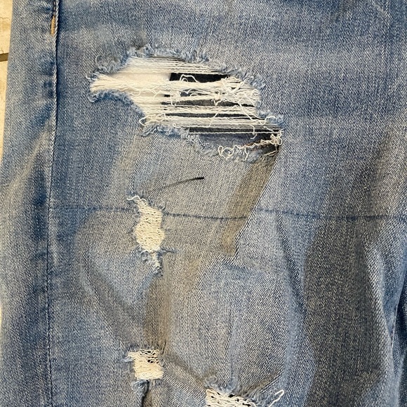 American Eagle distressed Jeggings - Picture 2 of 5